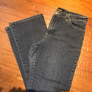 3/$20 Jeans- Lindor - sized 10